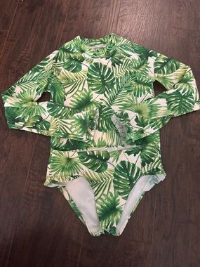 Janie and Jack Green Leaf Print Long-Sleeve One-Piece Swimsuit